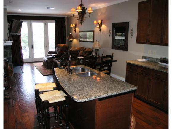 3 Riverside Terrace Drive, Unit B Lincoln, NH 03251 - Photo 3 of 24 Gallery Image 3