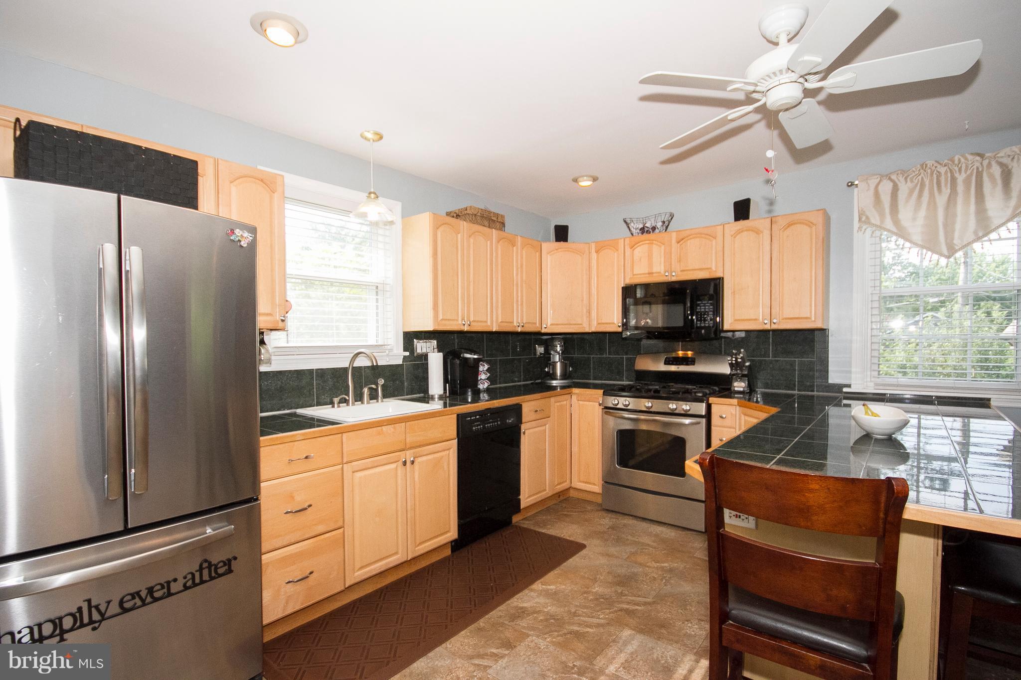 1005 Arran Road Baltimore, MD 21239 - Photo 9 of 26 Kitchen