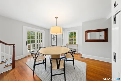 $1,995,000 | 2444 Bronson Road, Fairfield, CT 06824