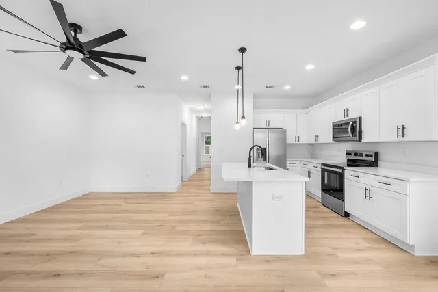 $262,900 | 42 Eckie Drive, Freeport, FL 32439