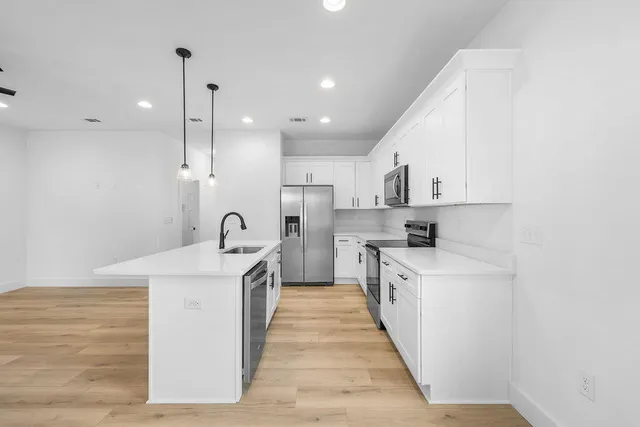 $262,900 | 42 Eckie Drive, Freeport, FL 32439