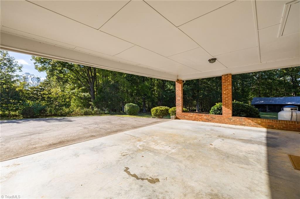 1157 Simpson Road Stokesdale, NC 27357 - Photo 34 of 50 Gallery Image 34