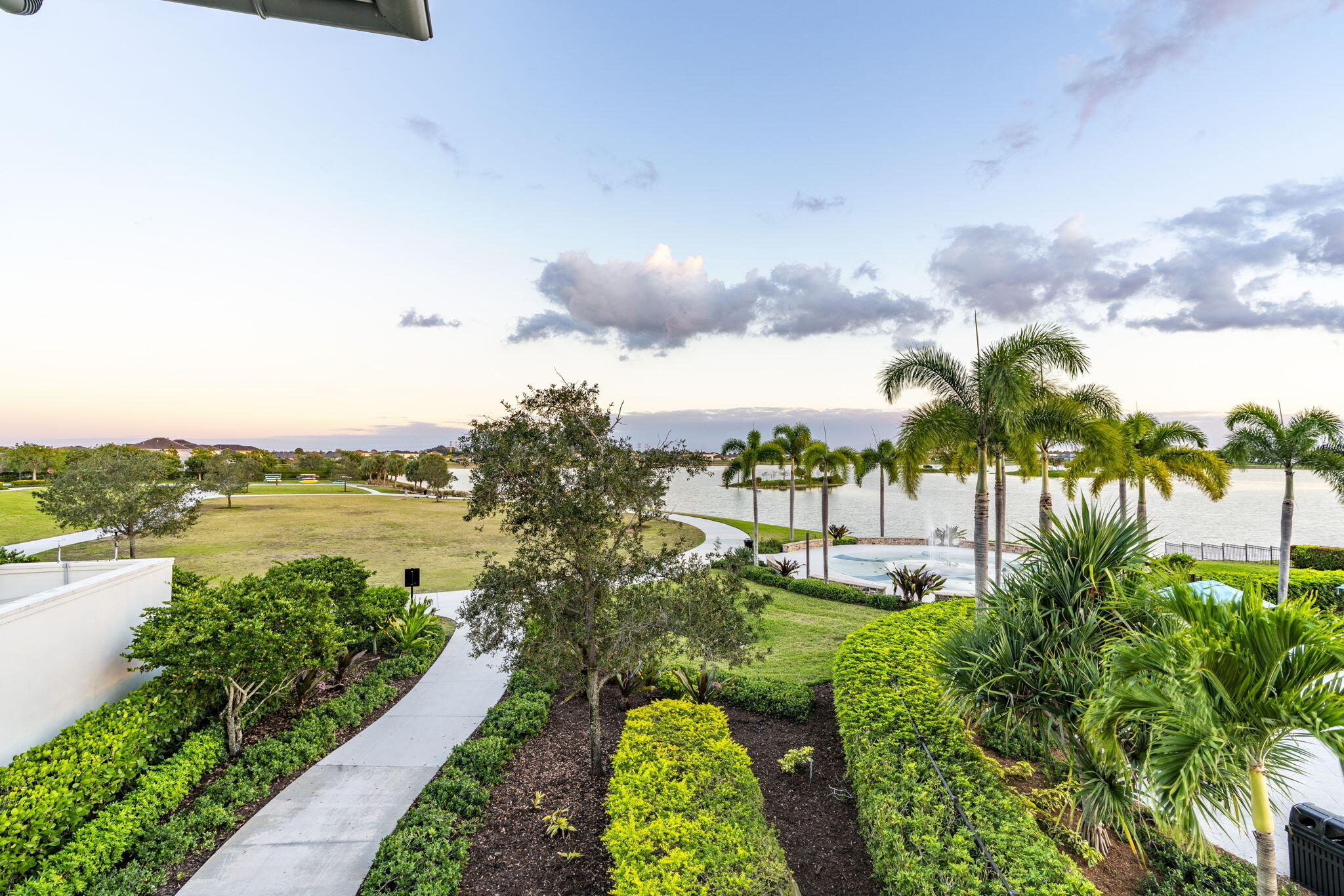 1319 Arrowhead Point Road Loxahatchee, FL 33470 - Photo 43 of 45 93-web-or-mls-iPixx_20_-29