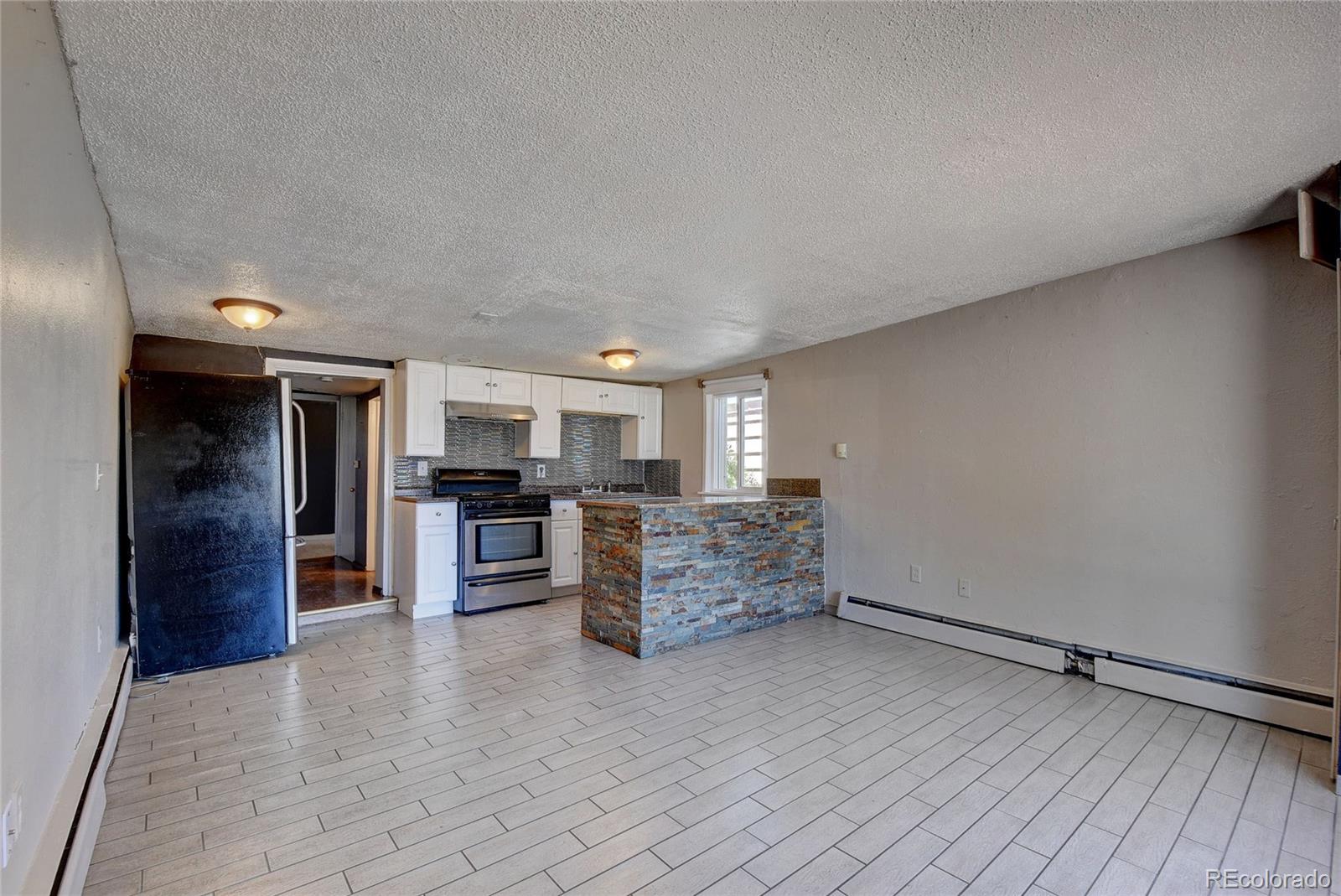 929 South Raleigh Street Denver, CO 80219 - Photo 14 of 40 Gallery Image 14