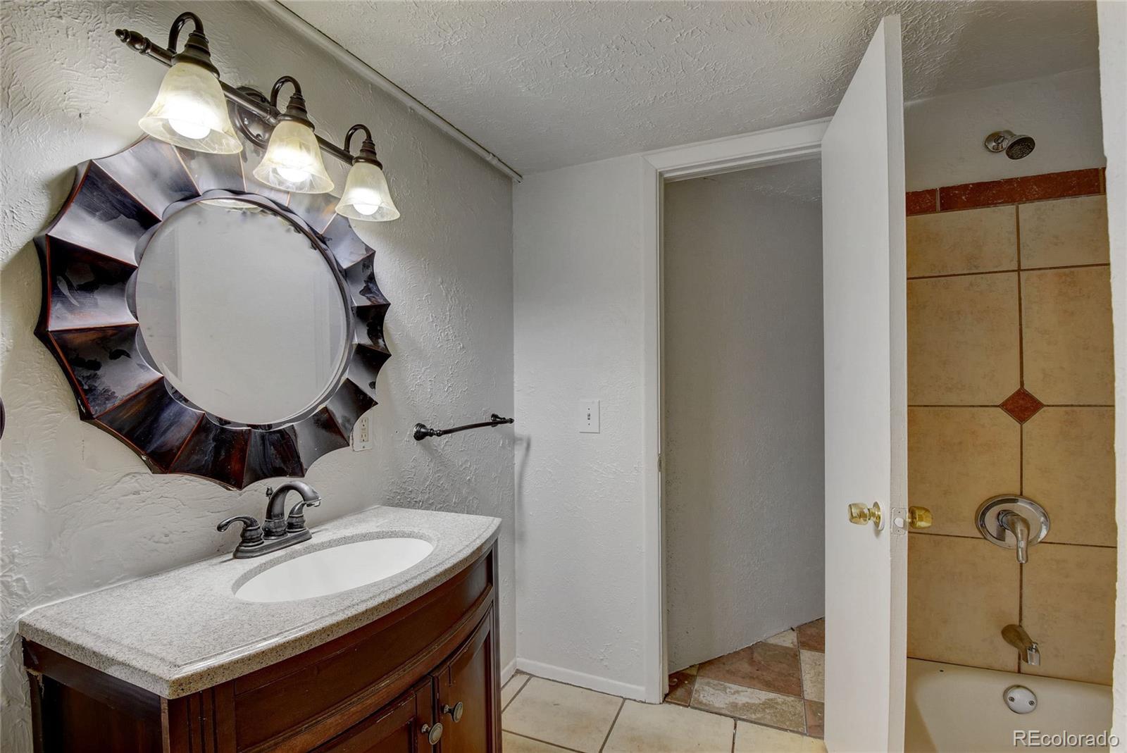 929 South Raleigh Street Denver, CO 80219 - Photo 10 of 40 Gallery Image 10