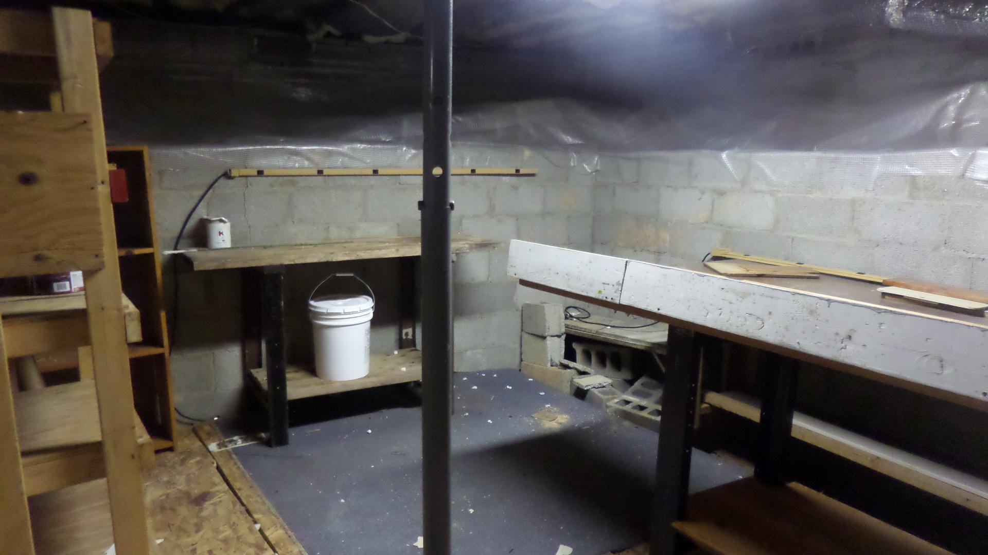 107 Townsend Road Oak Ridge, TN 37830 - Photo 26 of 32 Shop Area In Stand Up Crawl Space