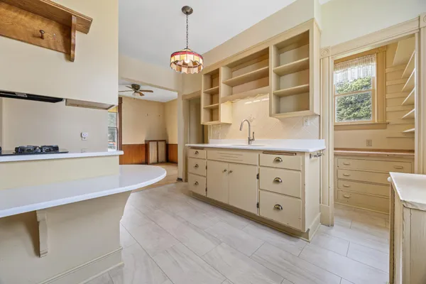 $399,000 | 1121 4th Avenue South, Fargo, ND 58103