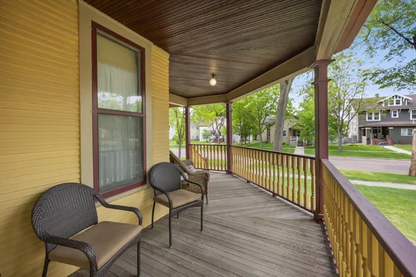 $399,000 | 1121 4th Avenue South, Fargo, ND 58103