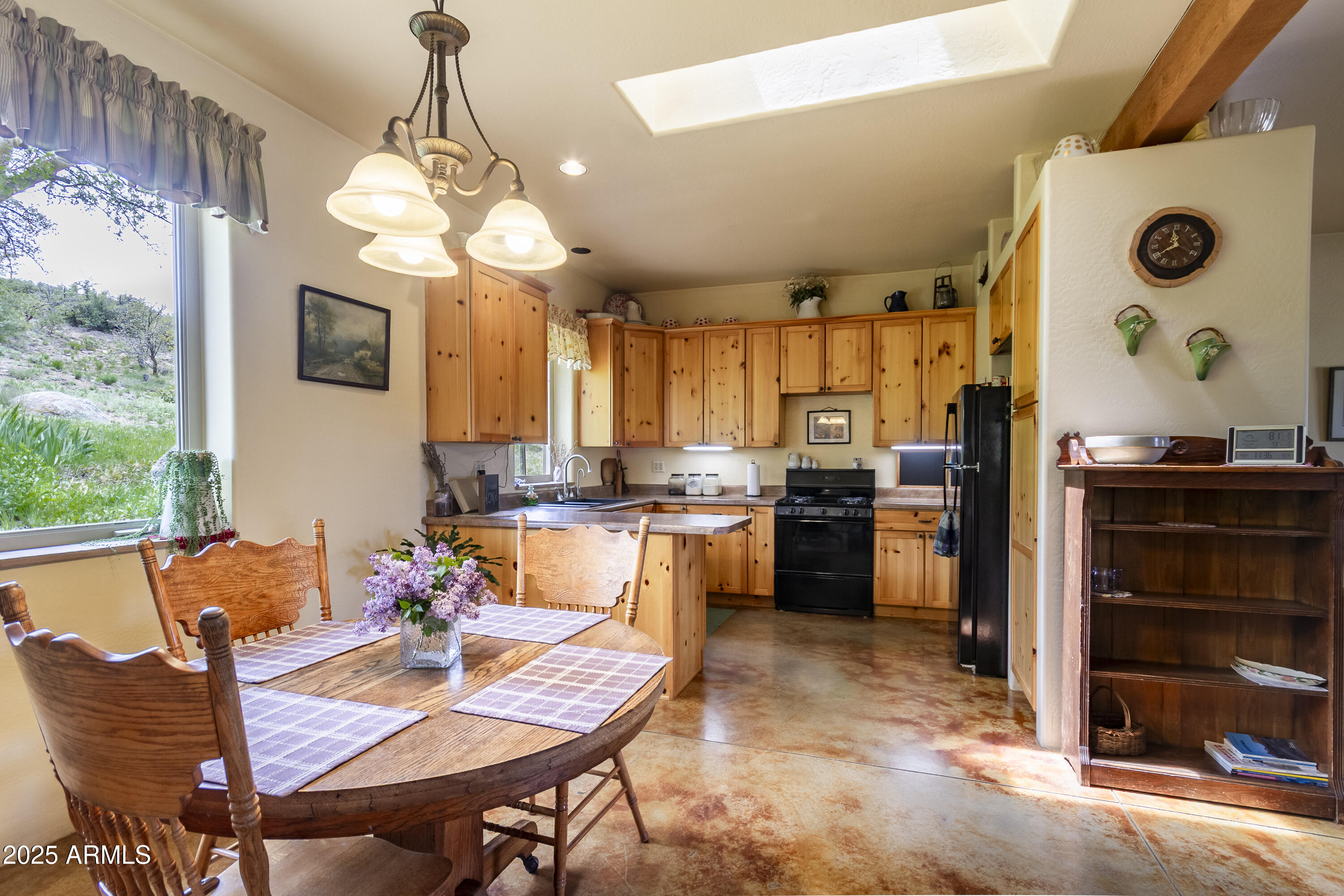 1360 Grisby Road Skull Valley, AZ 86338 - Photo 22 of 77 Weatherly Property-26