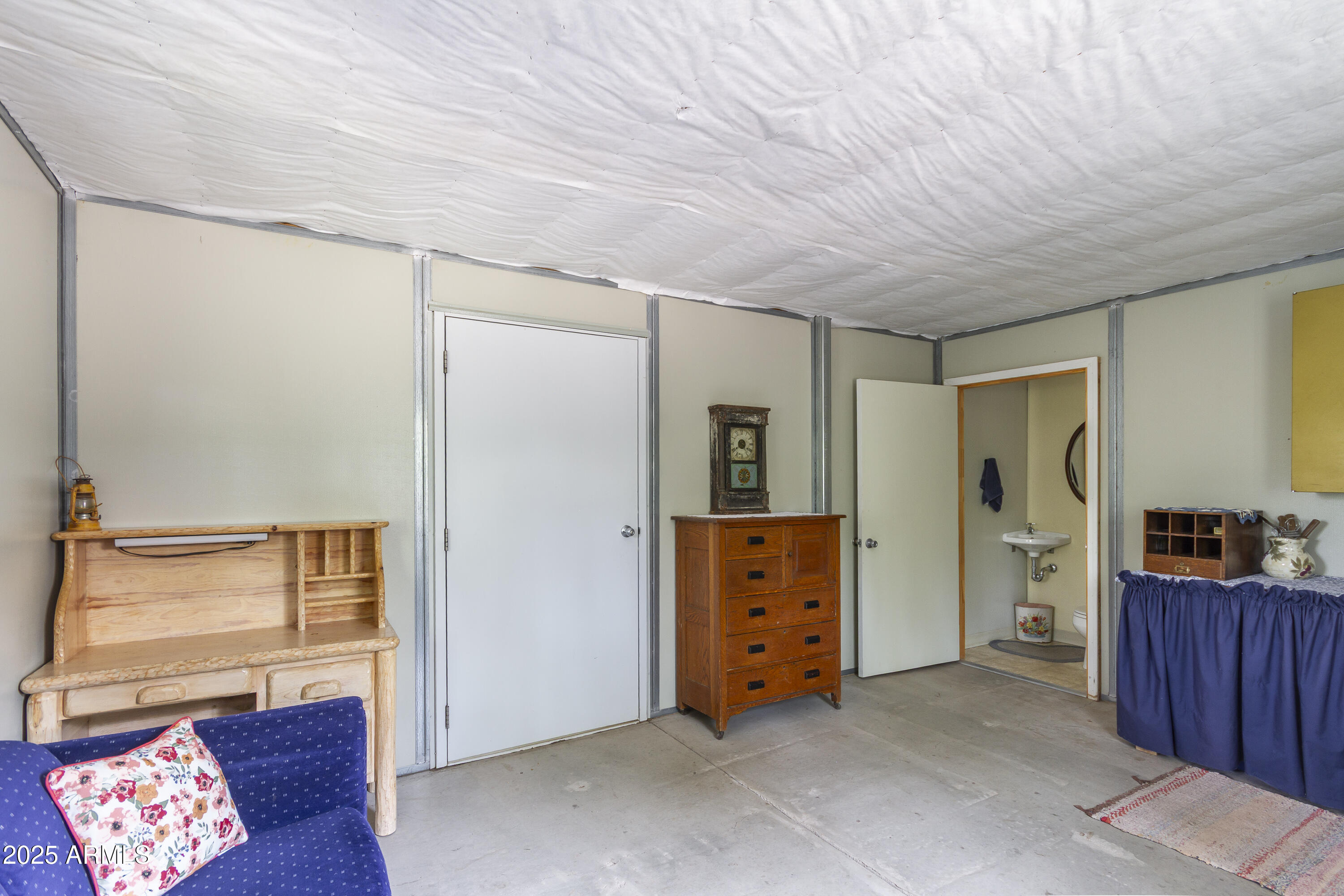 1360 Grisby Road Skull Valley, AZ 86338 - Photo 41 of 77 Weatherly Property-3