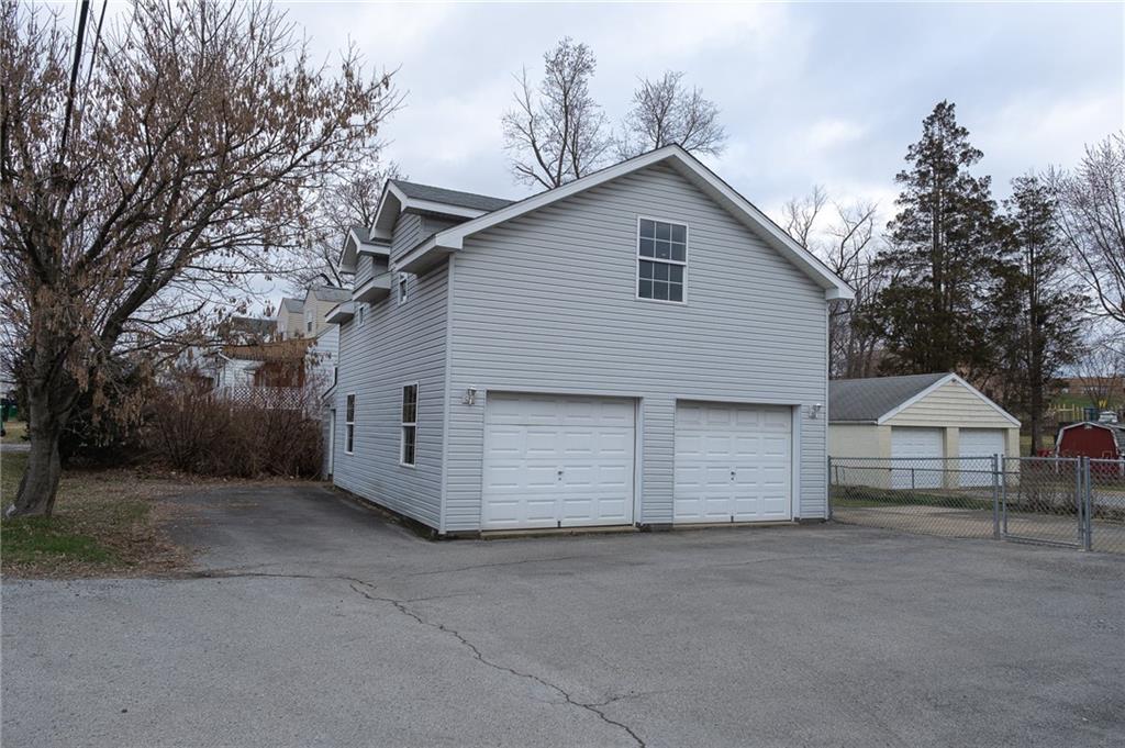 292 Evans City Road Butler, PA 16001 - Photo 3 of 30 Gallery Image 3
