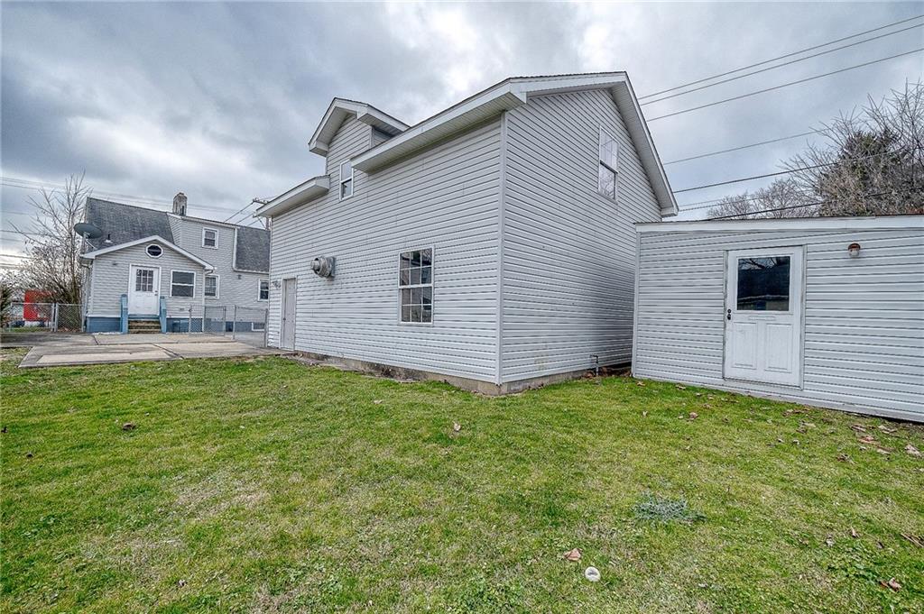 292 Evans City Road Butler, PA 16001 - Photo 4 of 30 Gallery Image 4
