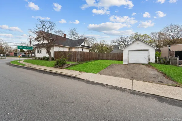 $3,500 | 218 Islip Boulevard, Islip Terrace, NY 11752