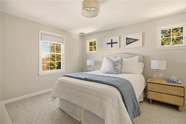 $5,000 | 105 Lilac Lane, Portsmouth, RI 02871