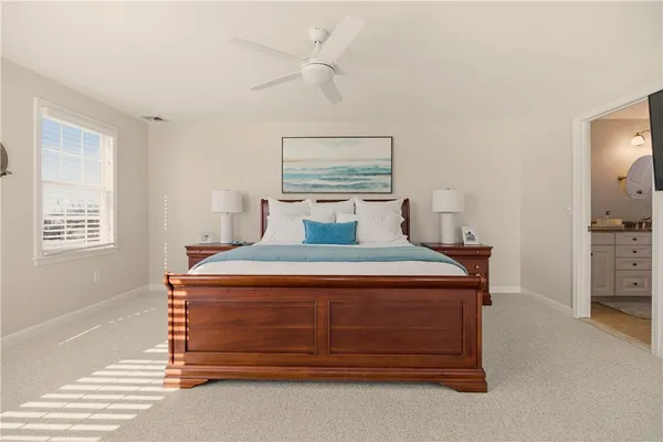 $5,000 | 105 Lilac Lane, Portsmouth, RI 02871