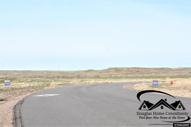 $144,585 | 231 Jon Street, Glenrock, WY 82637