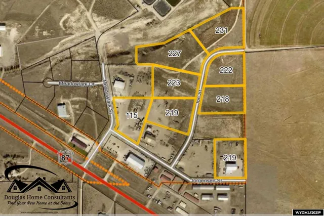 $144,585 | 231 Jon Street, Glenrock, WY 82637