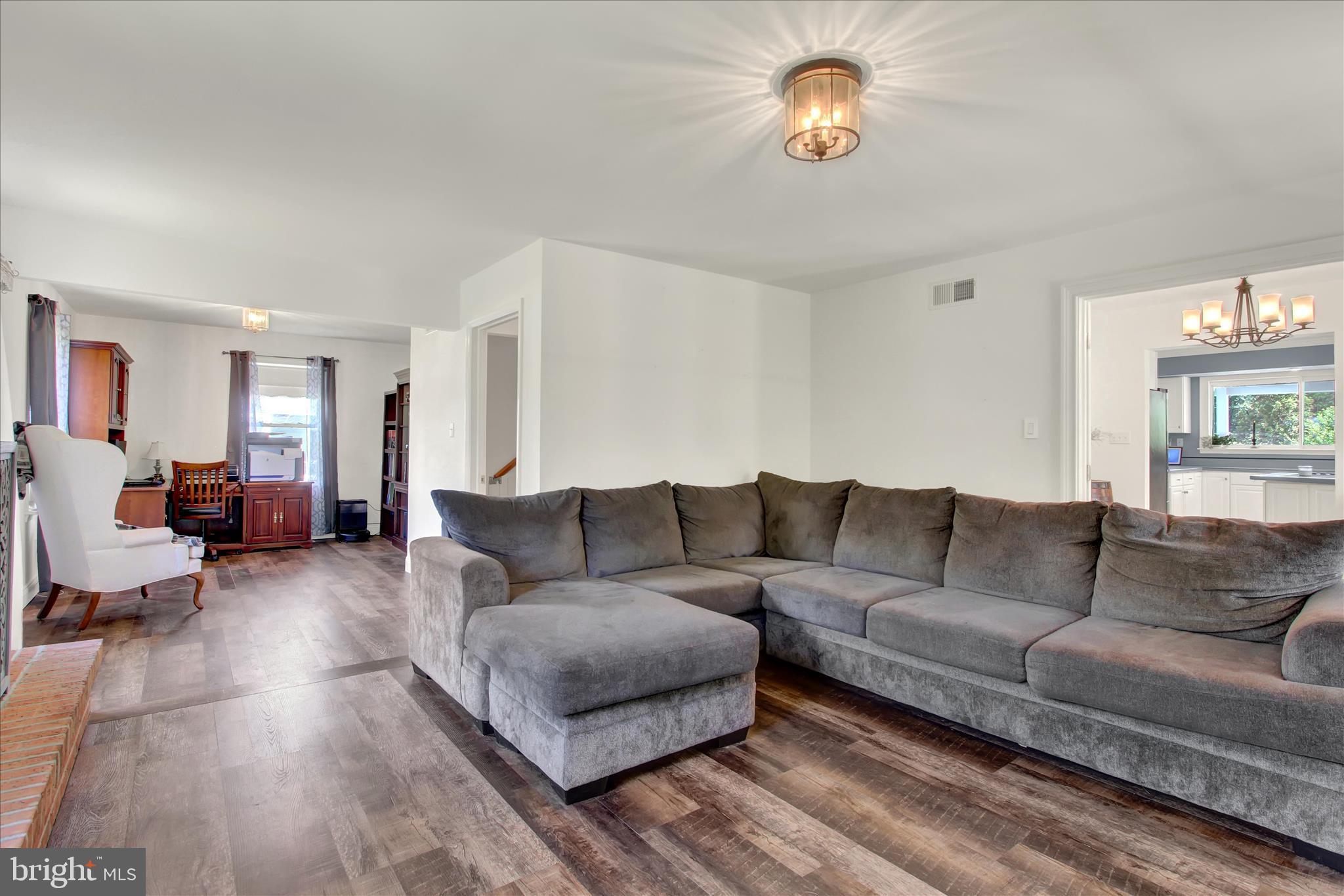 341 Schwartz Road Littlestown, PA 17340 - Photo 7 of 51