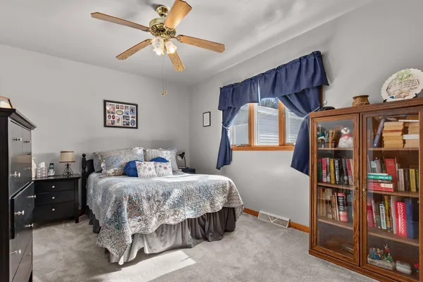 $184,900 | 563 Clark Street, Manawa, WI 54949