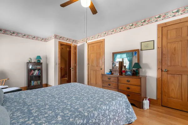 $184,900 | 563 Clark Street, Manawa, WI 54949