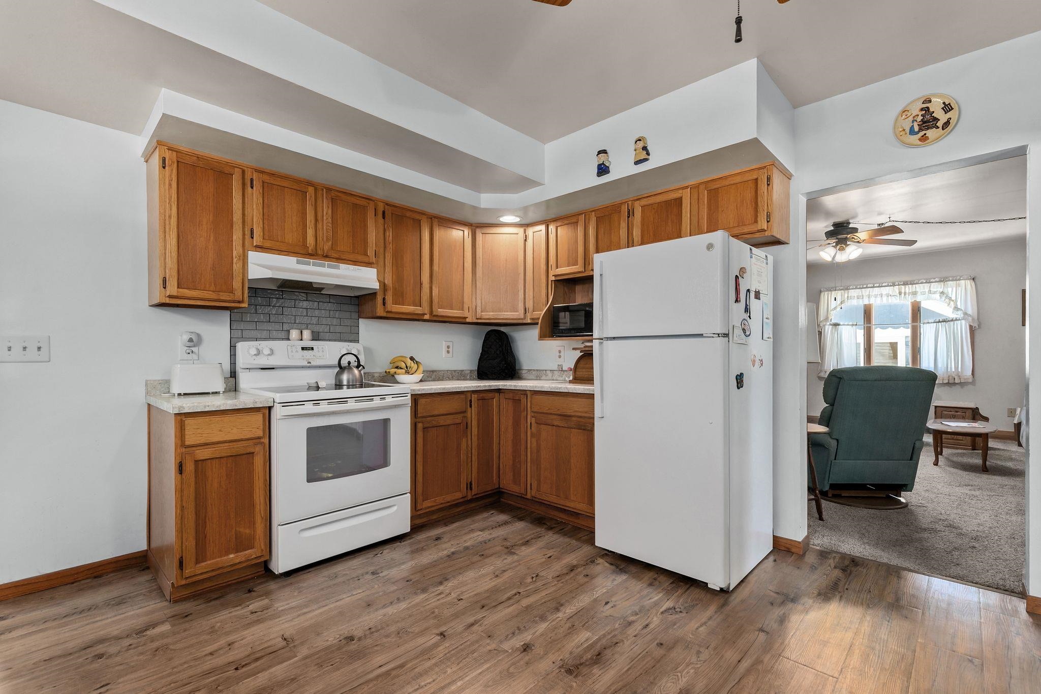 563 Clark Street Manawa, WI 54949 - Photo 7 of 29