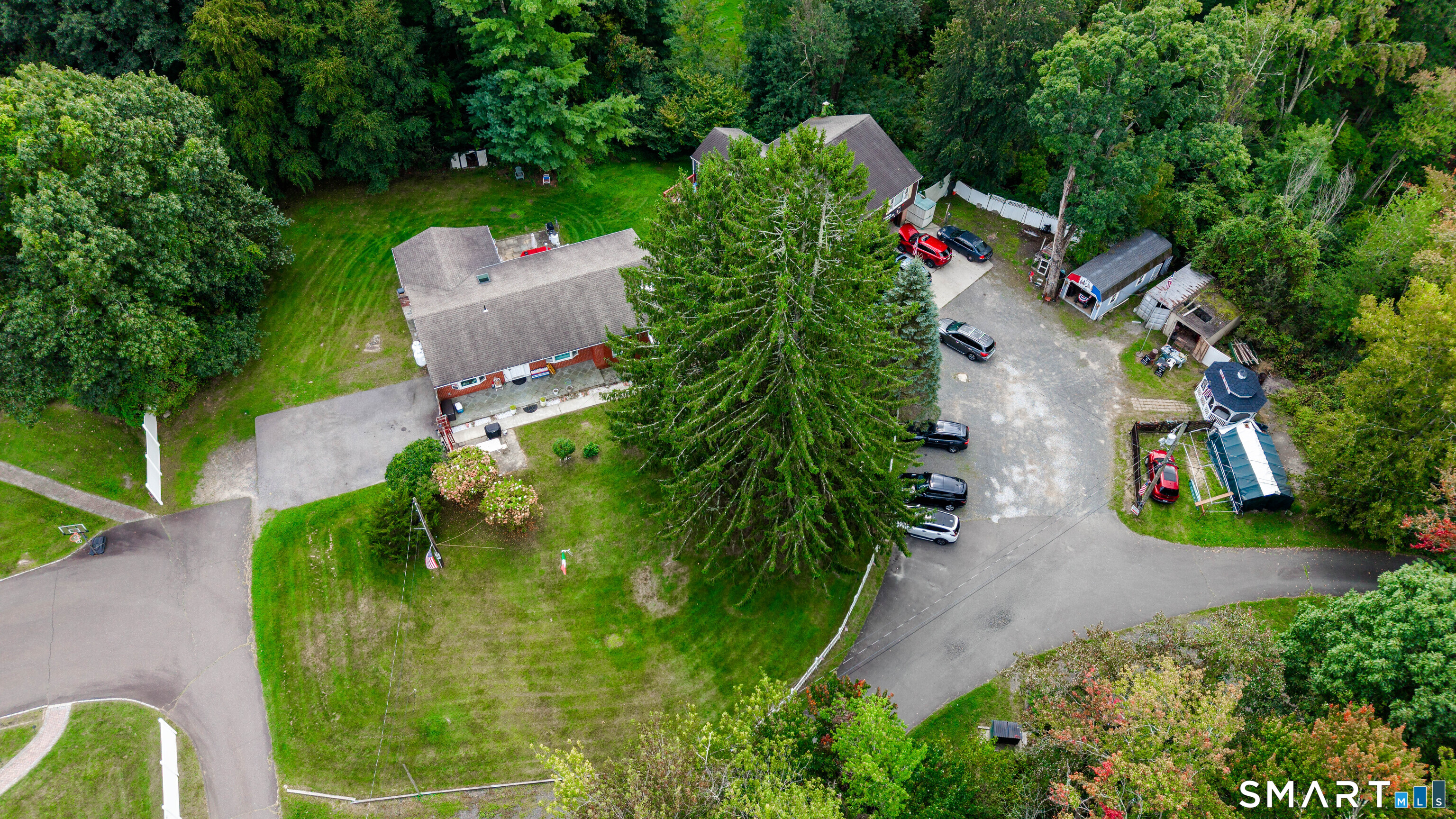 98 Ball Pond Road Danbury, CT 06811 - Photo 38 of 38 Gallery Image 38