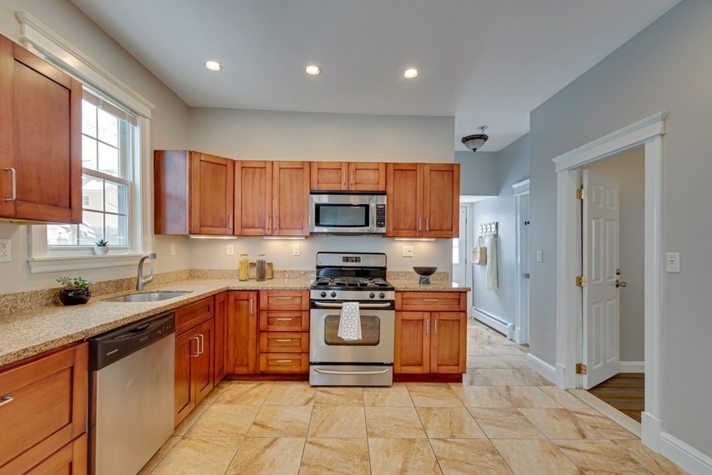 68 Flint Street Somerville, MA 02145 - Photo 20 of 39