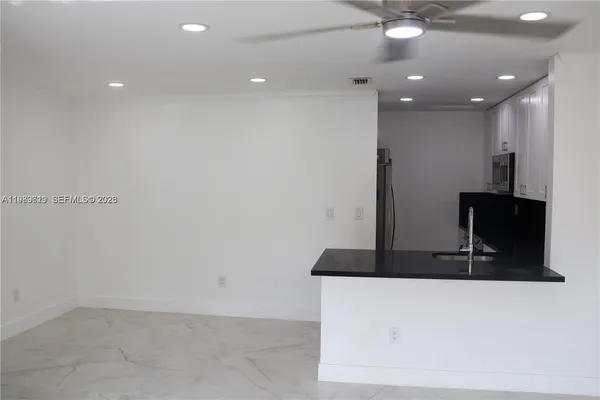 $2,350 | 2550 West 67th Place, Unit 2232, Hialeah, FL 33016