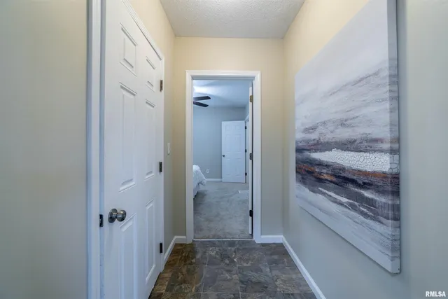 $145,000 | 325 East Columbus Street, Columbus, IL 62320