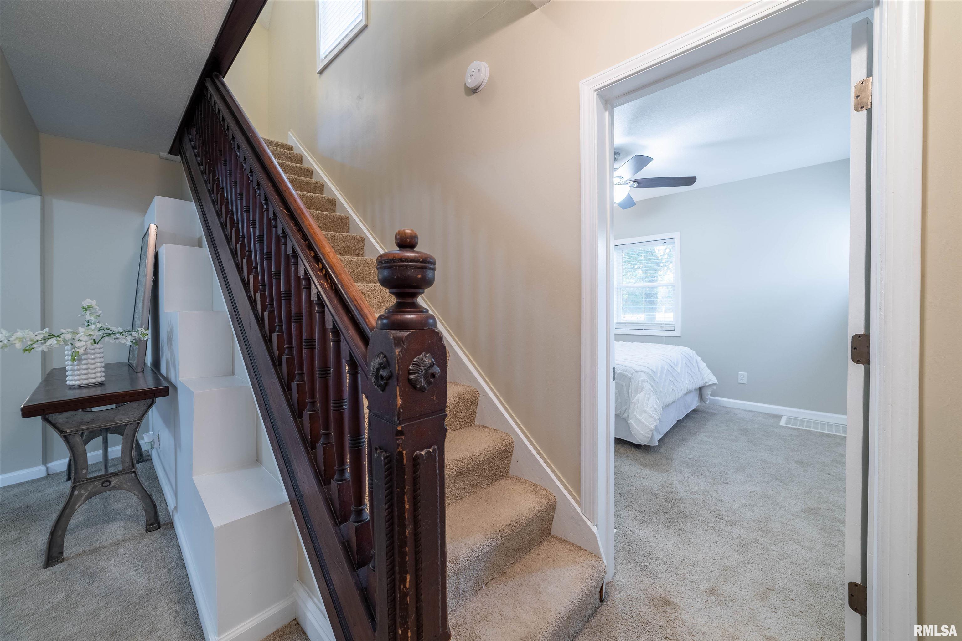 325 East Columbus Street Columbus, IL 62320 - Photo 16 of 35