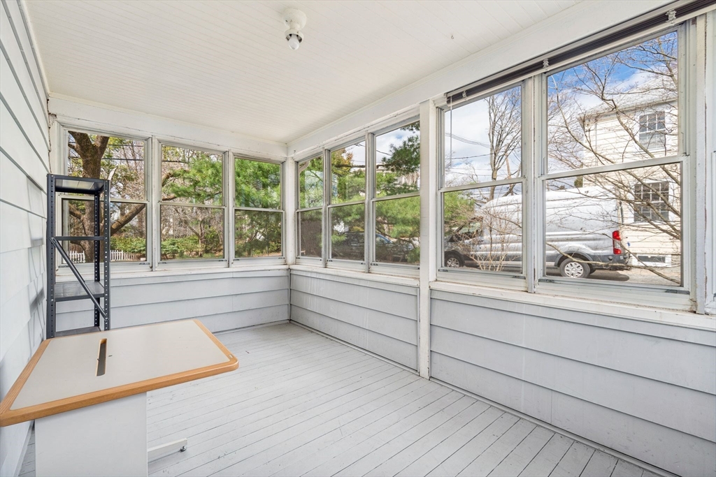 160 Cedar Avenue Arlington, MA 02476 - Photo 18 of 29