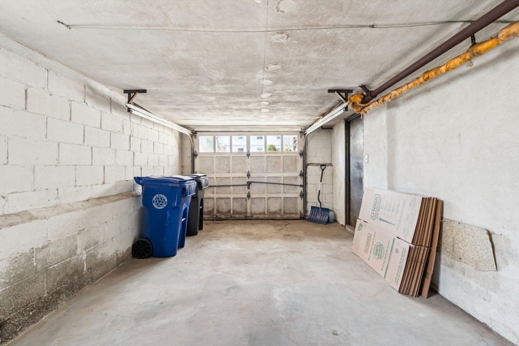 160 Cedar Avenue Arlington, MA 02476 - Photo 22 of 29