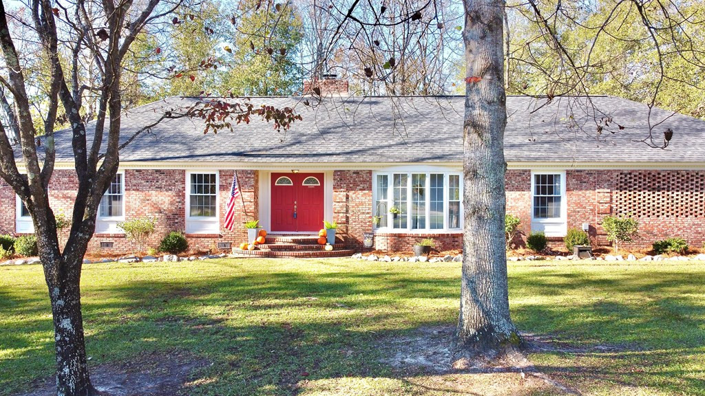 2184 Tanglewood Road Sumter, SC 29154 - Photo 3 of 36