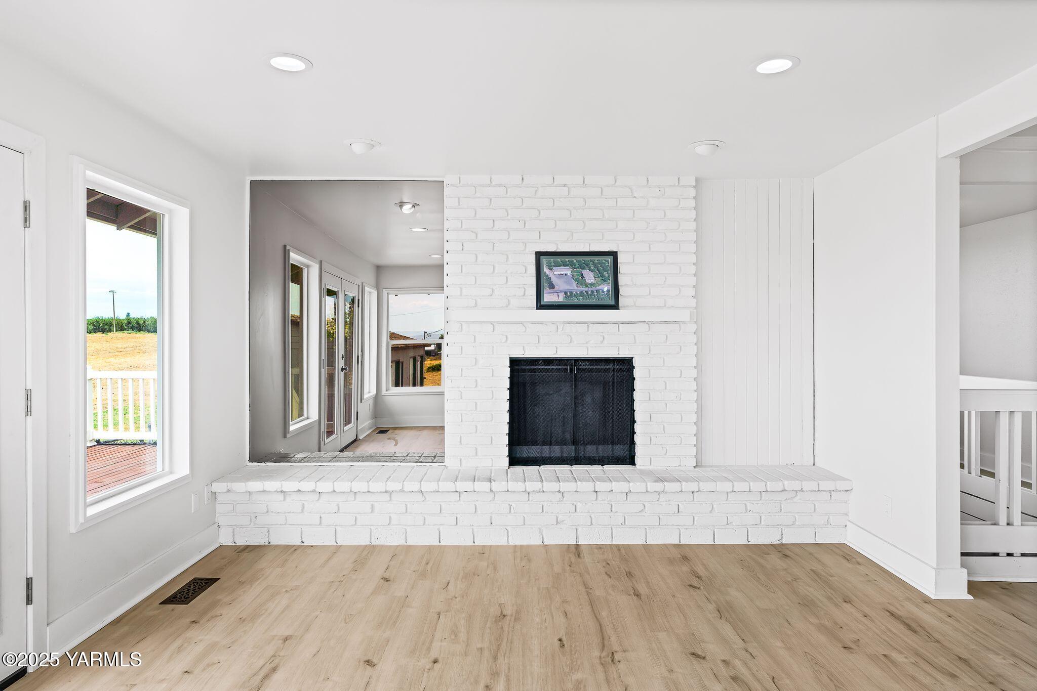 650 White Road Zillah, WA 98953 - Photo 19 of 39 650 White Rd-19