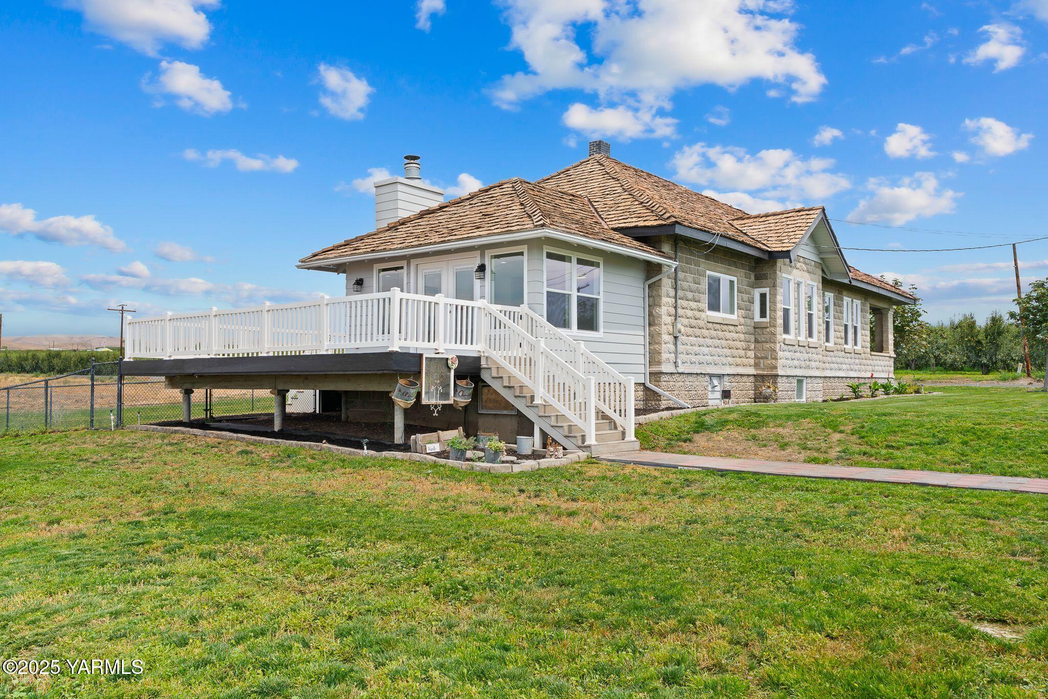 650 White Road Zillah, WA 98953 - Photo 33 of 39 650 White Rd-33