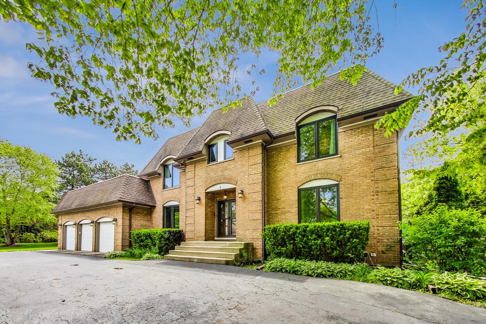 2 Norris Drive Burr Ridge, IL 60527 - Photo 1 of 54 Gallery Image 1