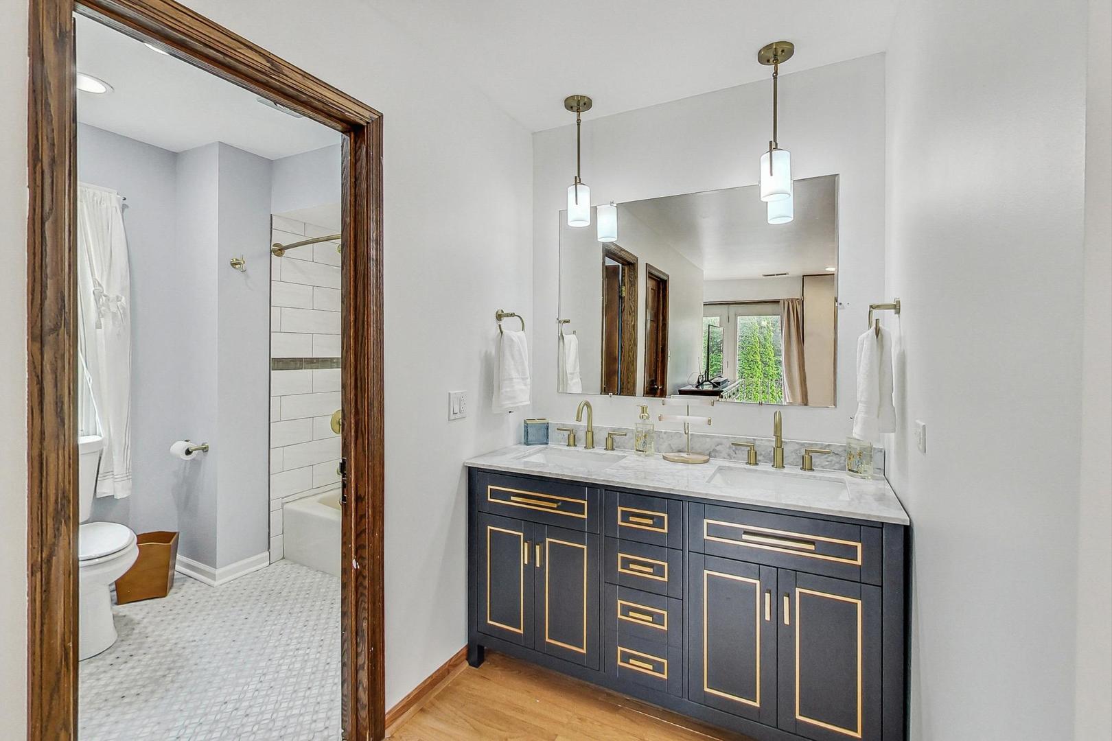 2 Norris Drive Burr Ridge, IL 60527 - Photo 27 of 54 Gallery Image 27