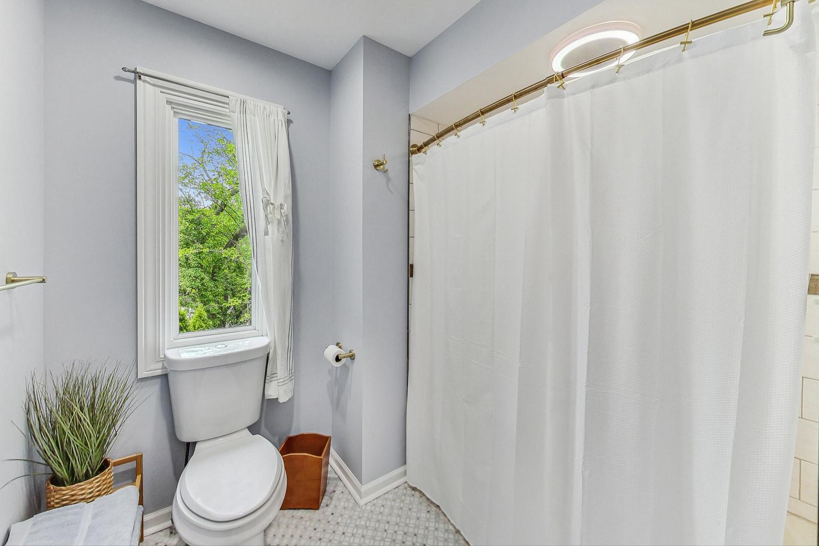 2 Norris Drive Burr Ridge, IL 60527 - Photo 29 of 54 Gallery Image 29