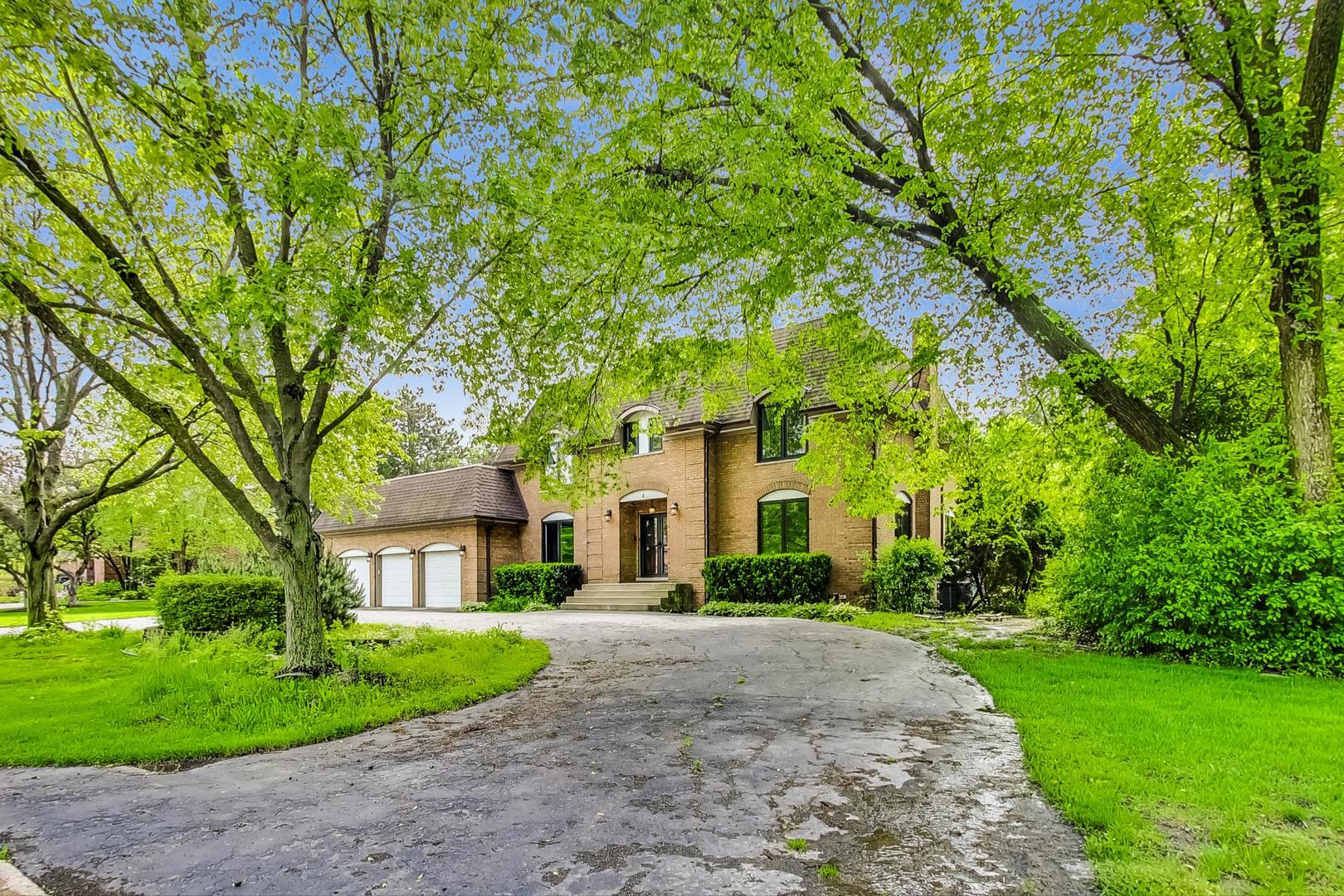 2 Norris Drive Burr Ridge, IL 60527 - Photo 3 of 54 Gallery Image 3