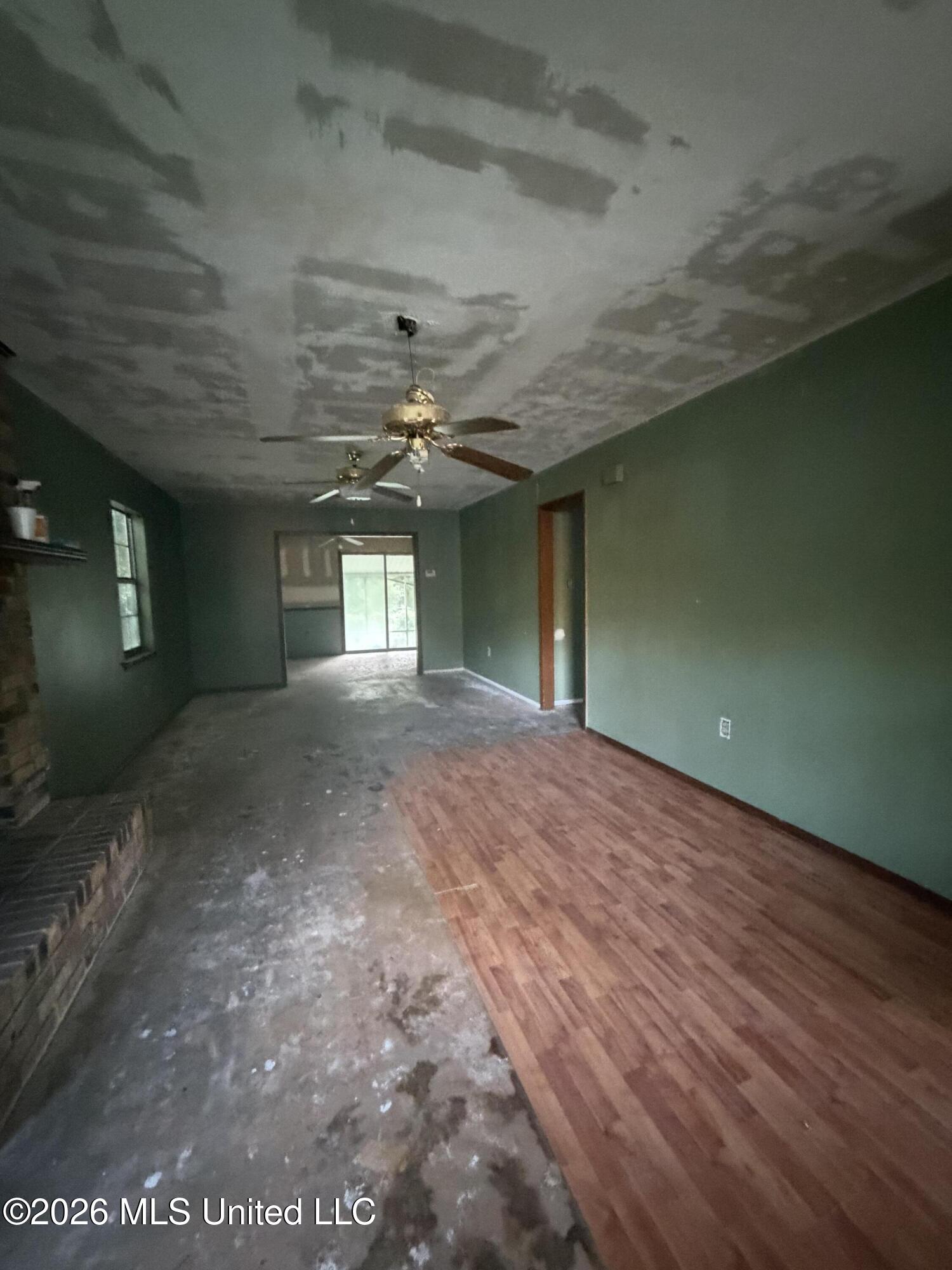 6051 Daugherty Road Long Beach, MS 39560 - Photo 5 of 13 IMG_3908