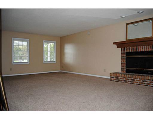 12318 Rodeo Court Granger, IN 46530 - Photo 3 of 6 Gallery Image 3