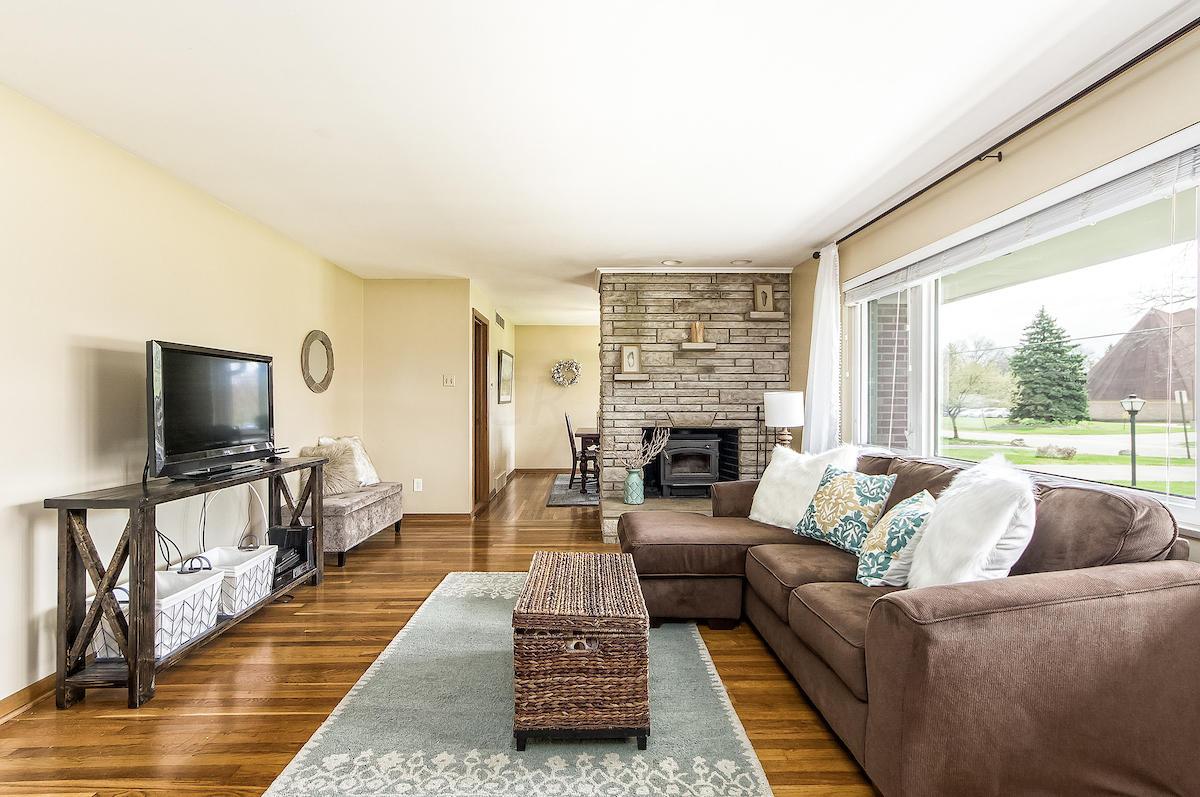 2310 Middlesex Road Upper Arlington, OH 43220 - Photo 3 of 36 Gallery Image 3