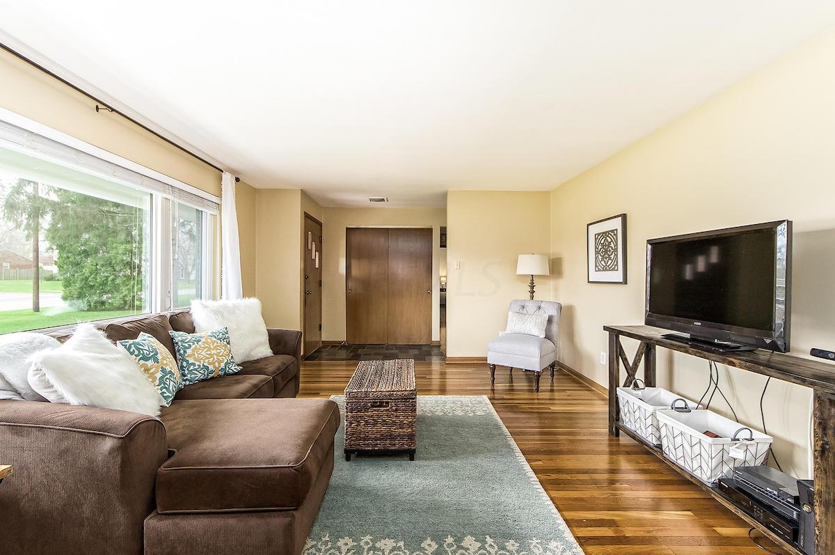2310 Middlesex Road Upper Arlington, OH 43220 - Photo 4 of 36 Gallery Image 4