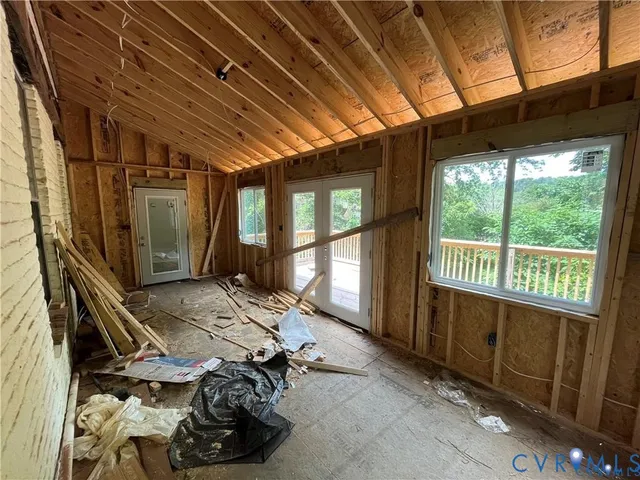 $295,000 | 235-237 Grove Avenue, Petersburg, VA 23803