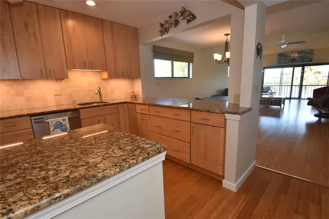 $2,100 | 1601 Bayhouse Point Drive, Unit BA201, Sarasota, FL 34231