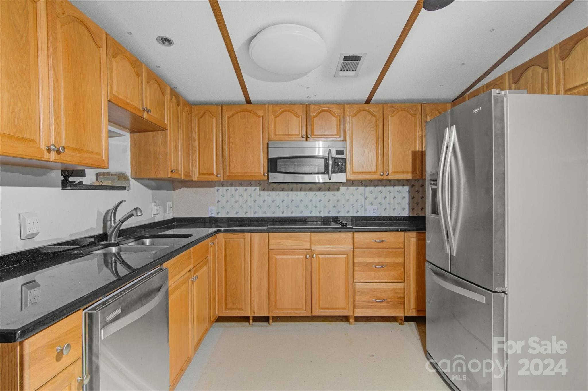 971 Airport Rhodhiss Road Hickory, NC 28601 - Photo 12 of 41 Gallery Image 12