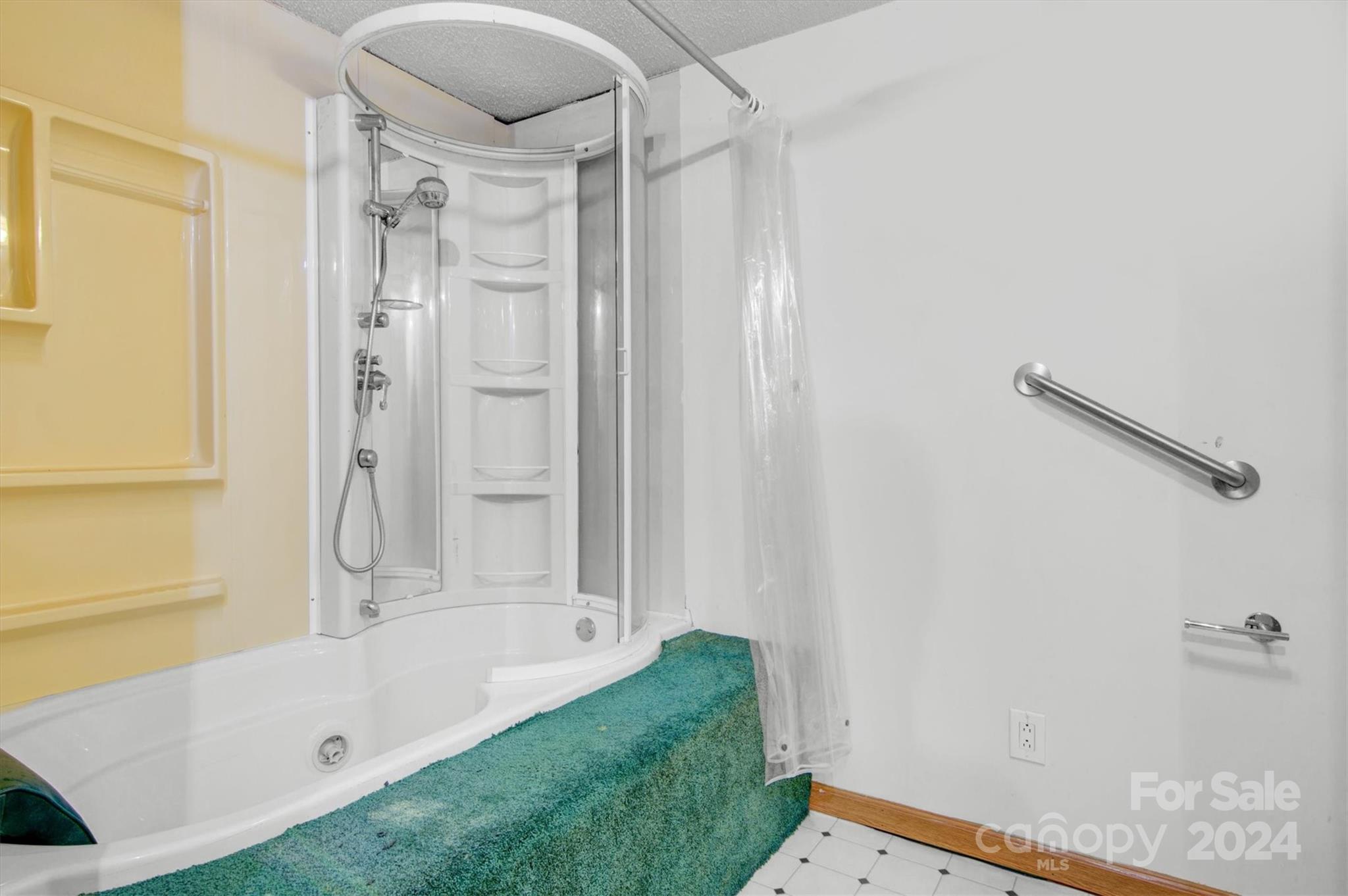 971 Airport Rhodhiss Road Hickory, NC 28601 - Photo 25 of 41 Gallery Image 25