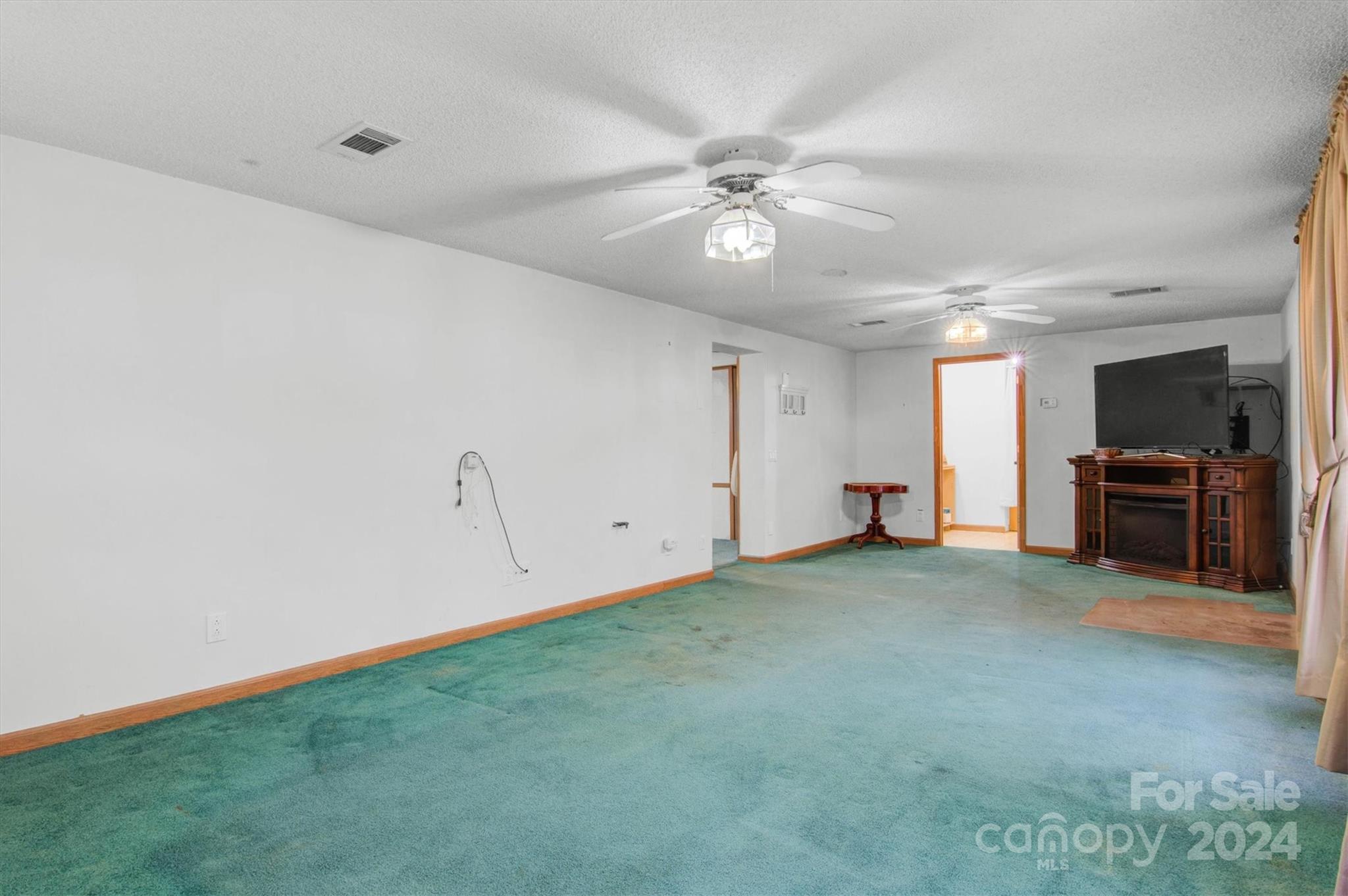 971 Airport Rhodhiss Road Hickory, NC 28601 - Photo 6 of 41 Gallery Image 6