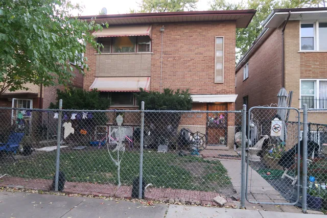 $205,000 | 14602 Loomis Avenue, Harvey, IL 60426