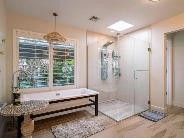 $1,250,000 | 1400 South Pennsylvania Avenue, Winter Park, FL 32789